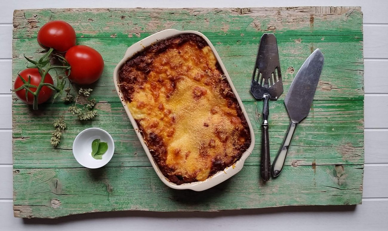 Lasaña de carne. Receta fácil de Lorraine Pascale